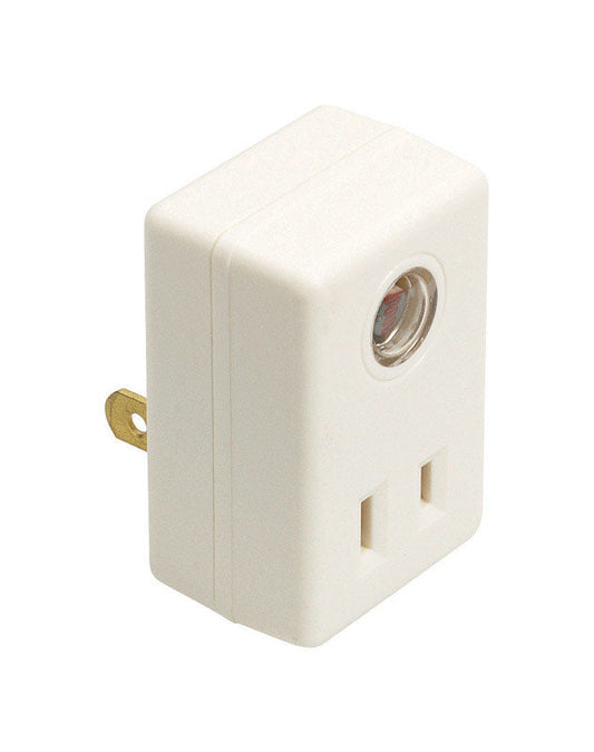 Amertac White Photoelectric Plug In Light Control CL11LC 1 pk