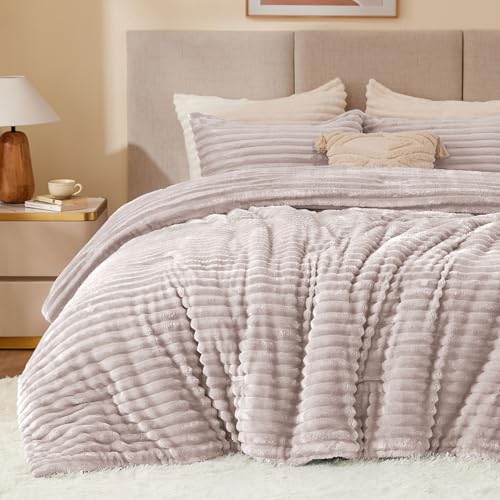 Fleece King Comforter Set