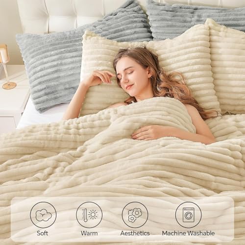 Fleece Full Comforter Set