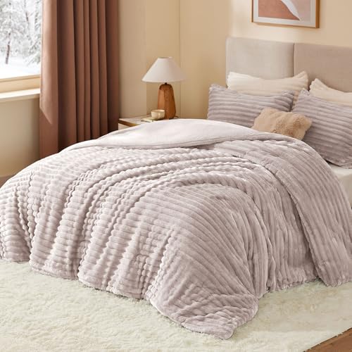 Fleece King Comforter Set